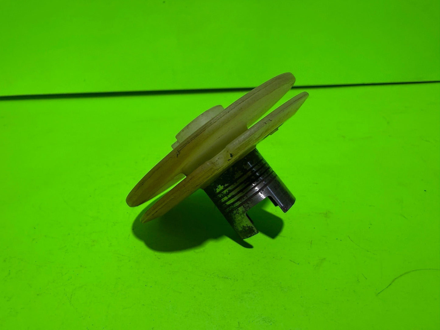 Genuine OEM Husqvarna 503102403 Starter Pulley 268 268K Chainsaws5