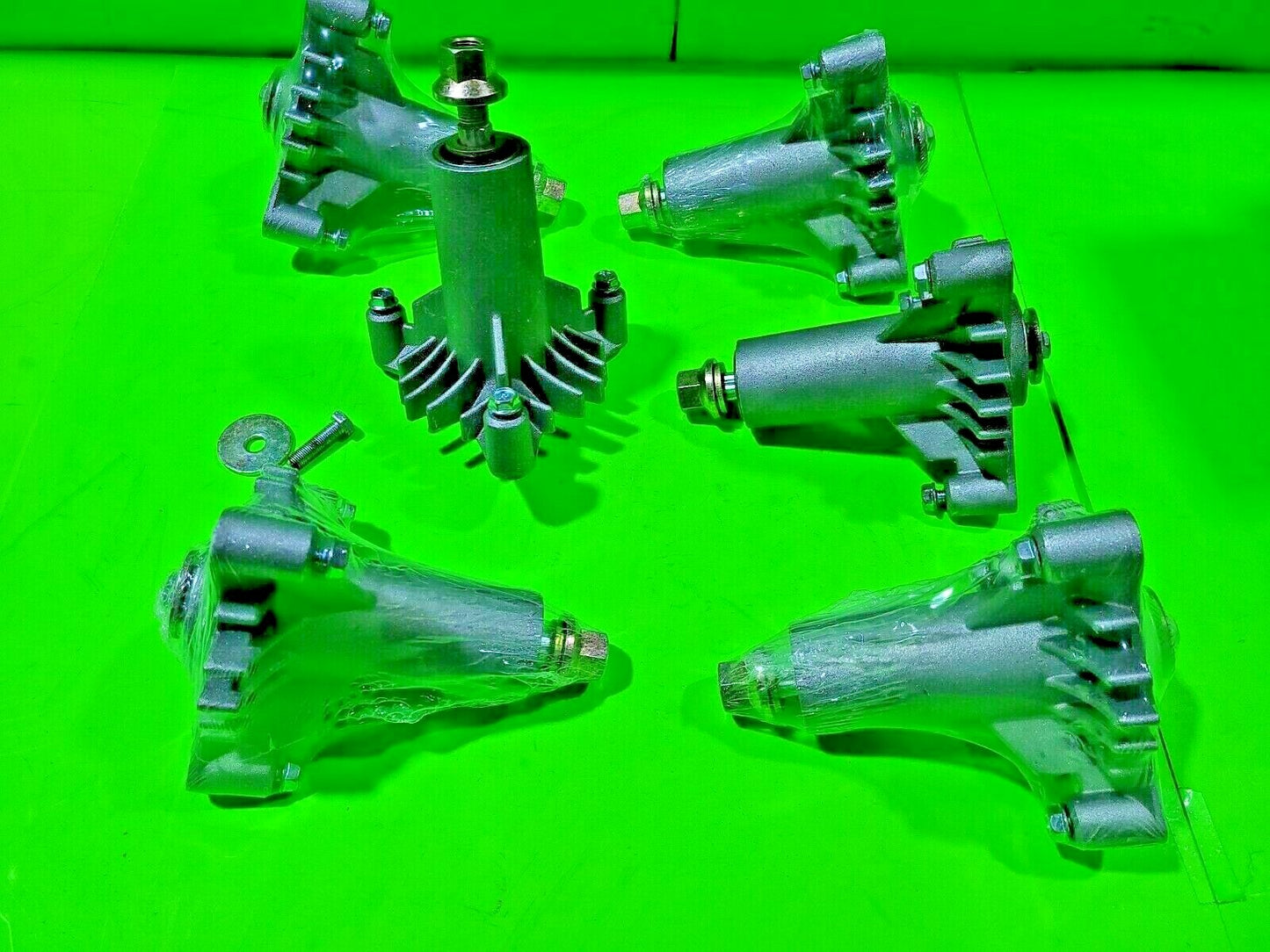 6 PACK SPINDLE ASSEMBLY FITS AYP 130794, 8479, 532130794, 82-225, 285-3836