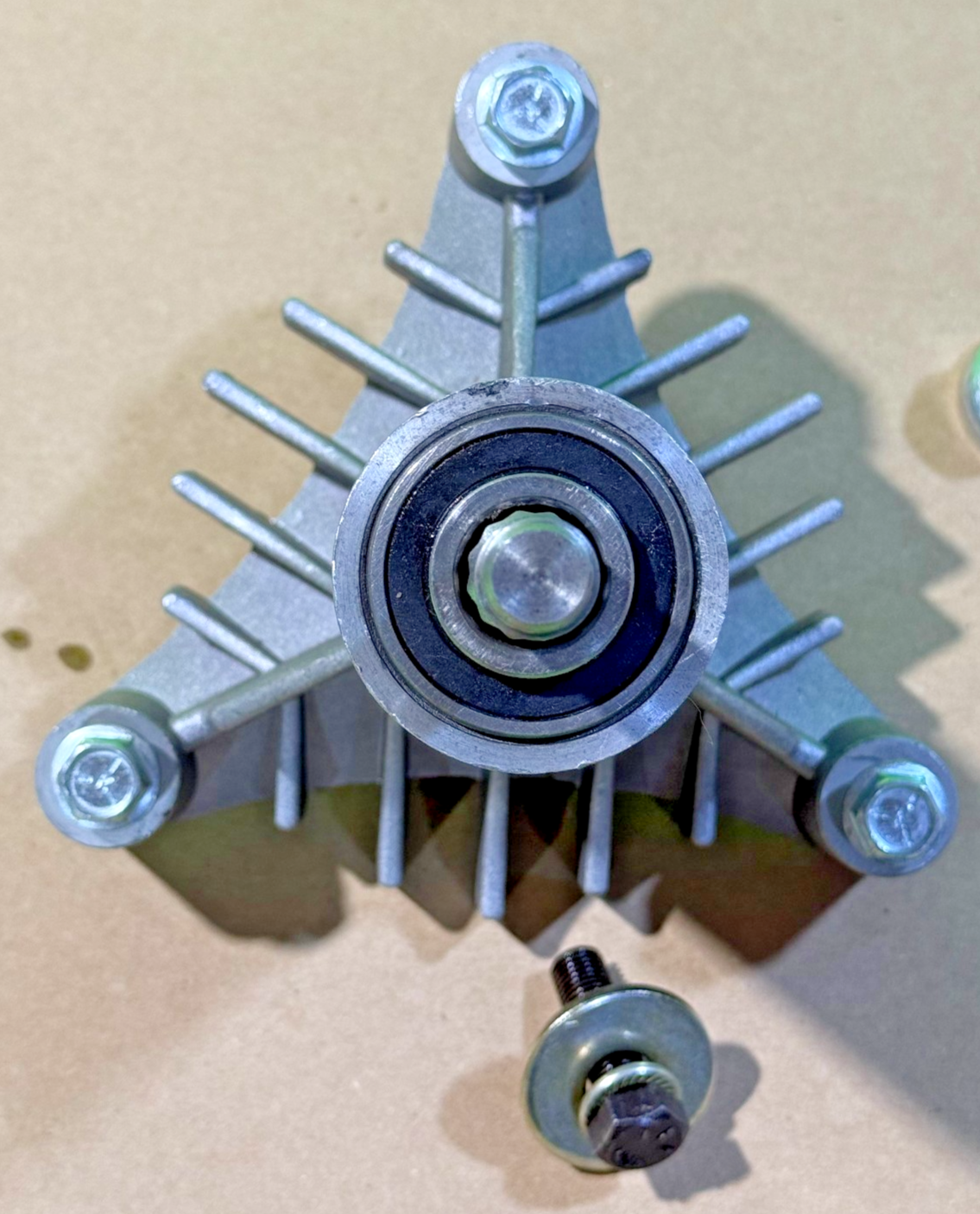 NEW Jonsered ICT18 3-Post Spindle Assy 42" Deck (130794, 532130794, 45007)7