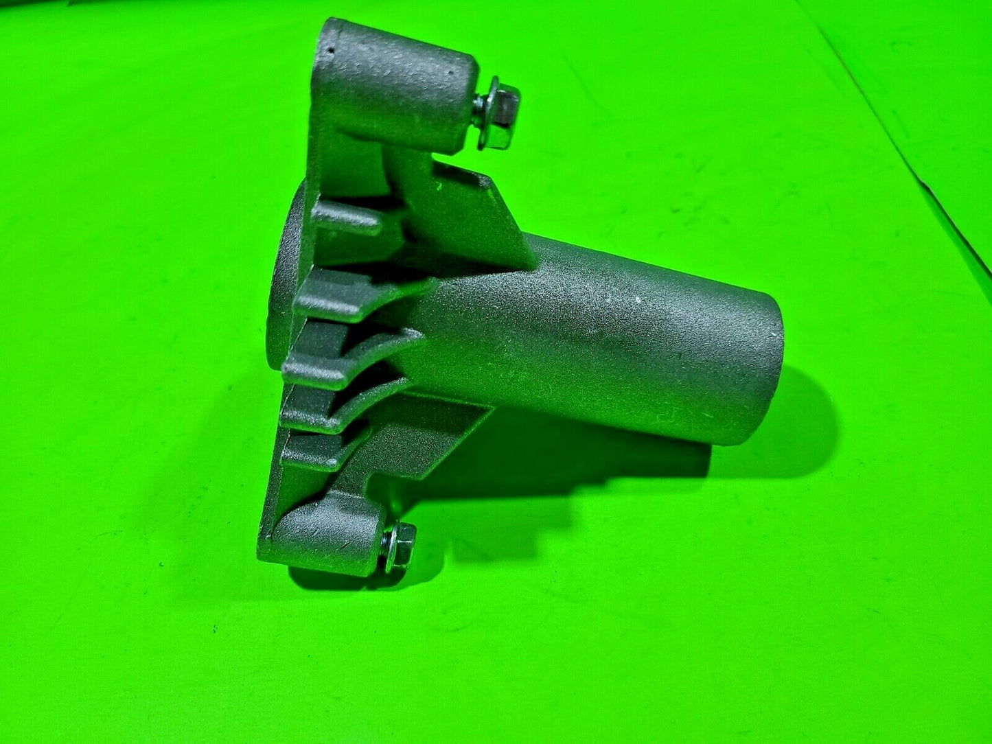 MANDREL HOUSING FITS AYP FITS HUSQVARNA 128774 5321287745