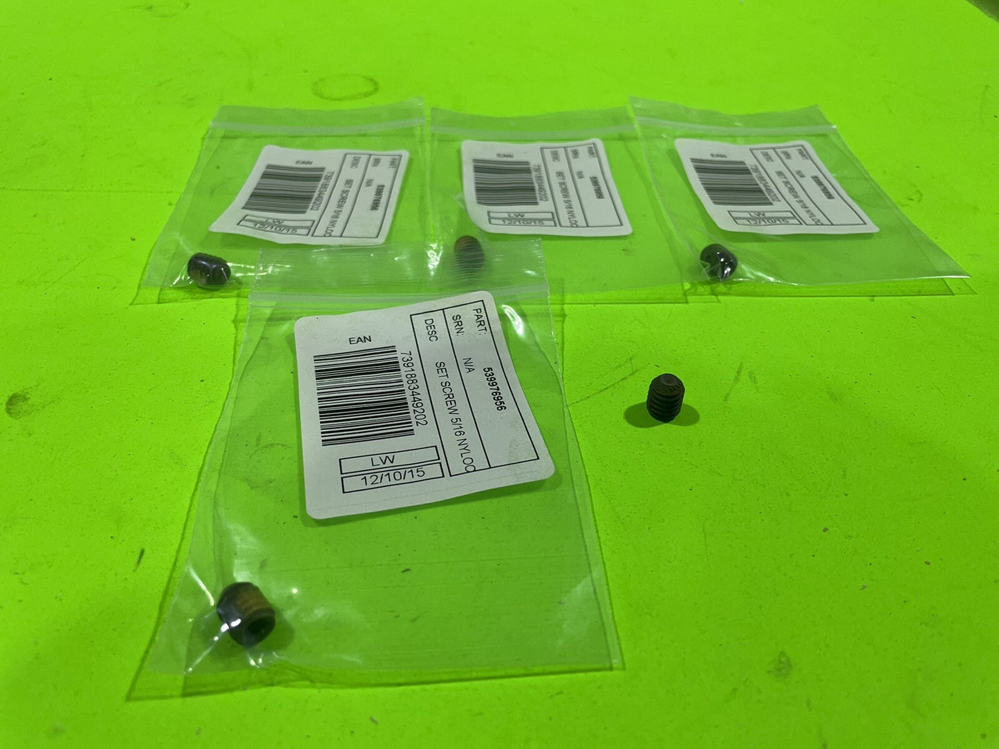 5 Pk Genuine OEM Husqvarna 539976956 Set Screw 5/16 NYLOC5