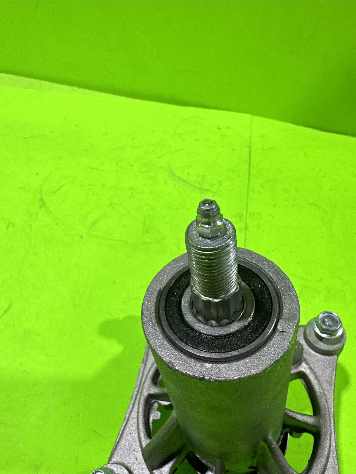 Spindle Assembly for Ariens 936053 46" 21546238 936060 EZR1742 42" Hydro Tractor6