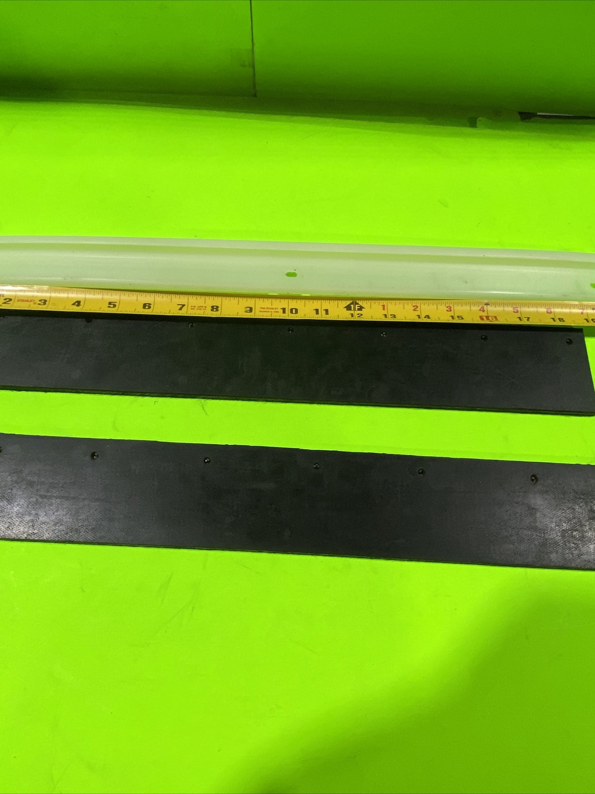 PADDLES & SCRAPER FOR TORO SNOW BLOWERS S200 ,S620 , SNOW MASTER, SNOWMASTER 206