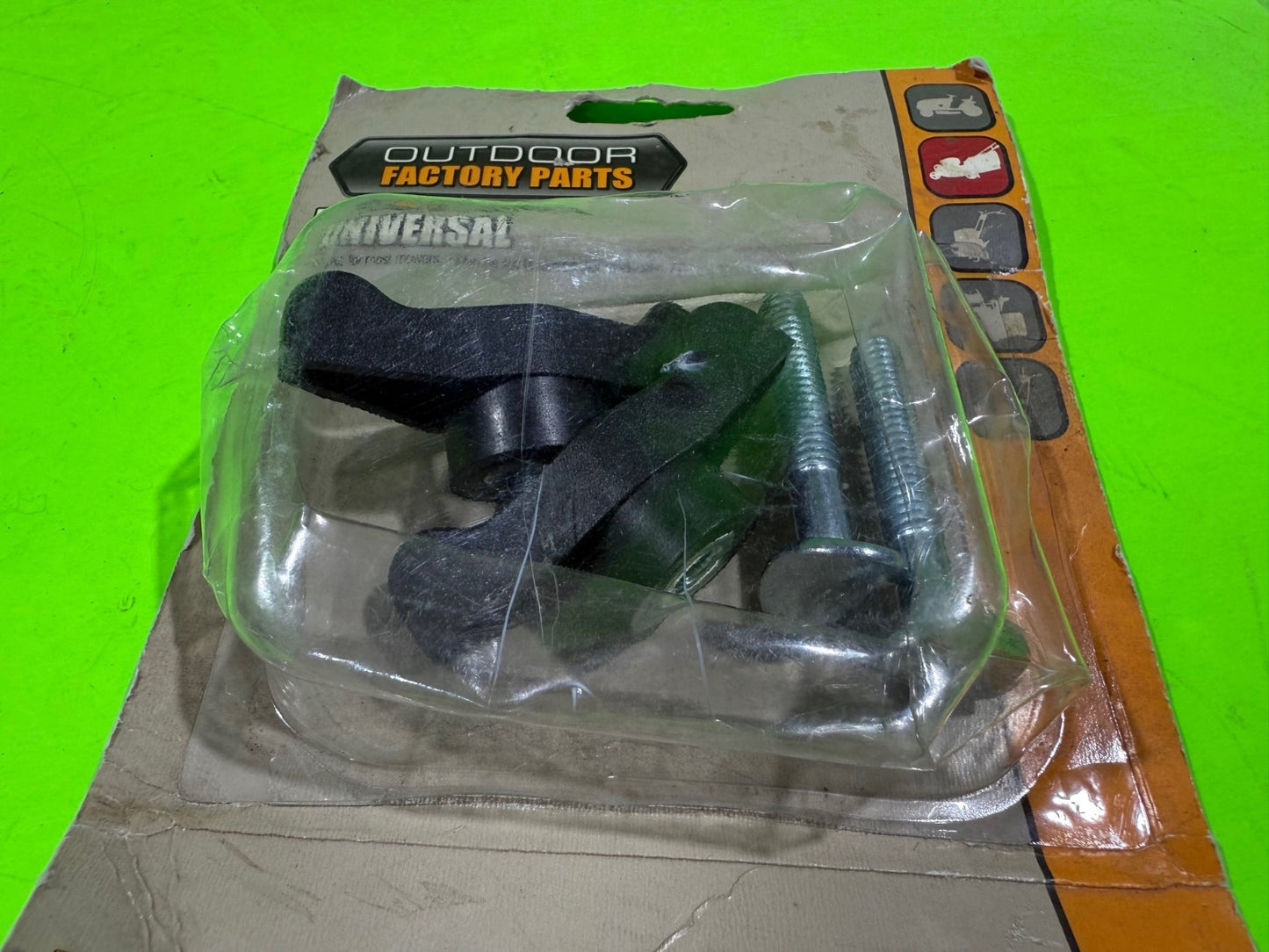 NEW 2Pk Universal Push Mower Handle Knobs with Bolts 5784160014