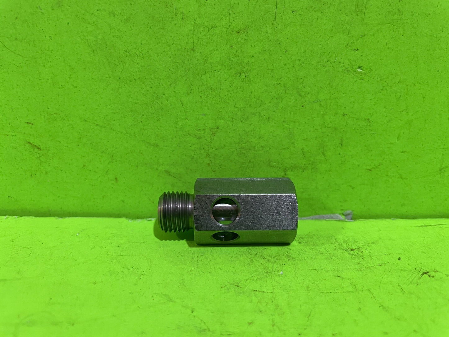 Genuine Yamaha 7UD-E3490-00 Relief Valve Assembly1