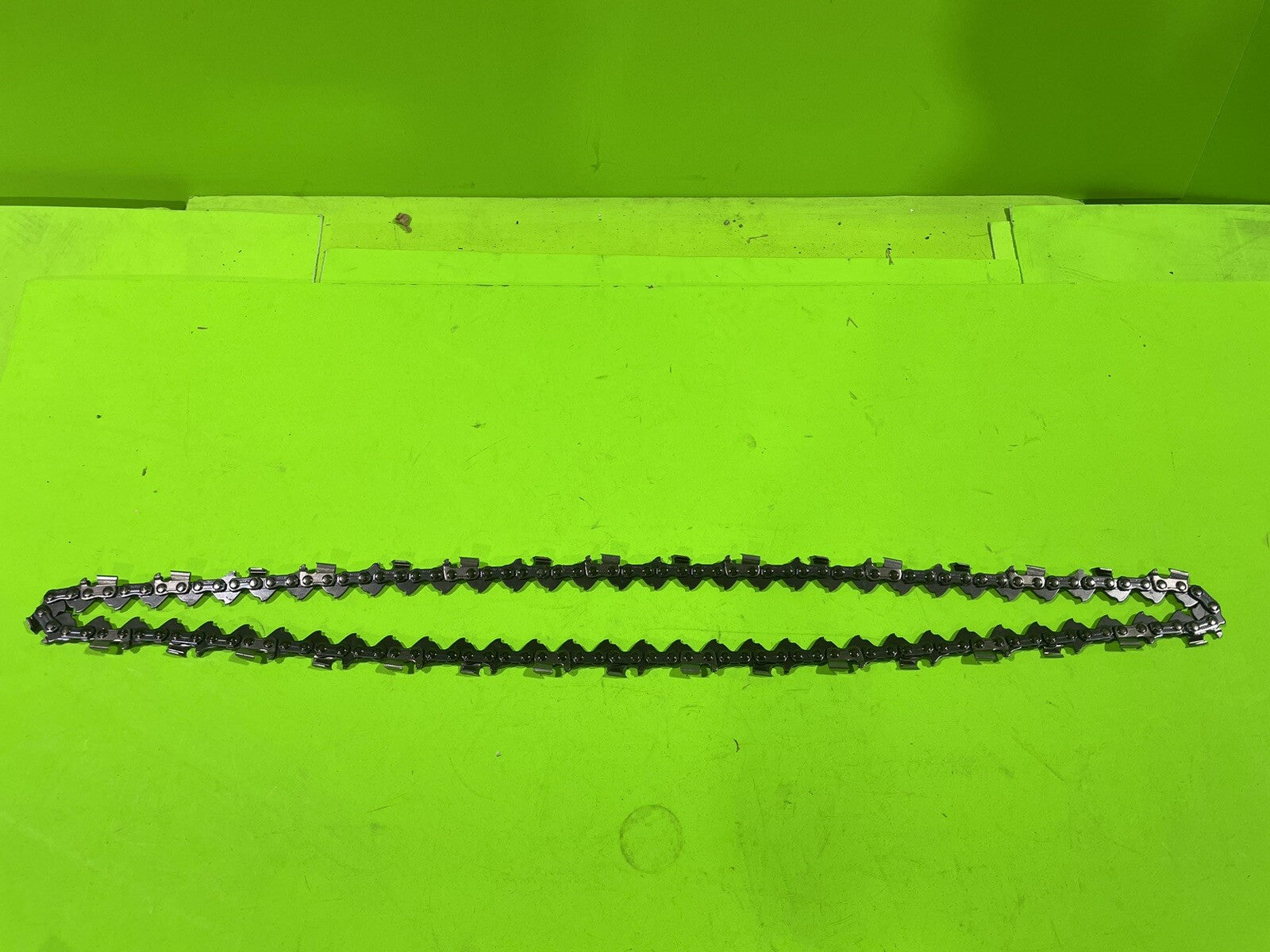 Genuine OEM Husqvarna 501840966 591094866 Saw Chain H22 066G X .3252