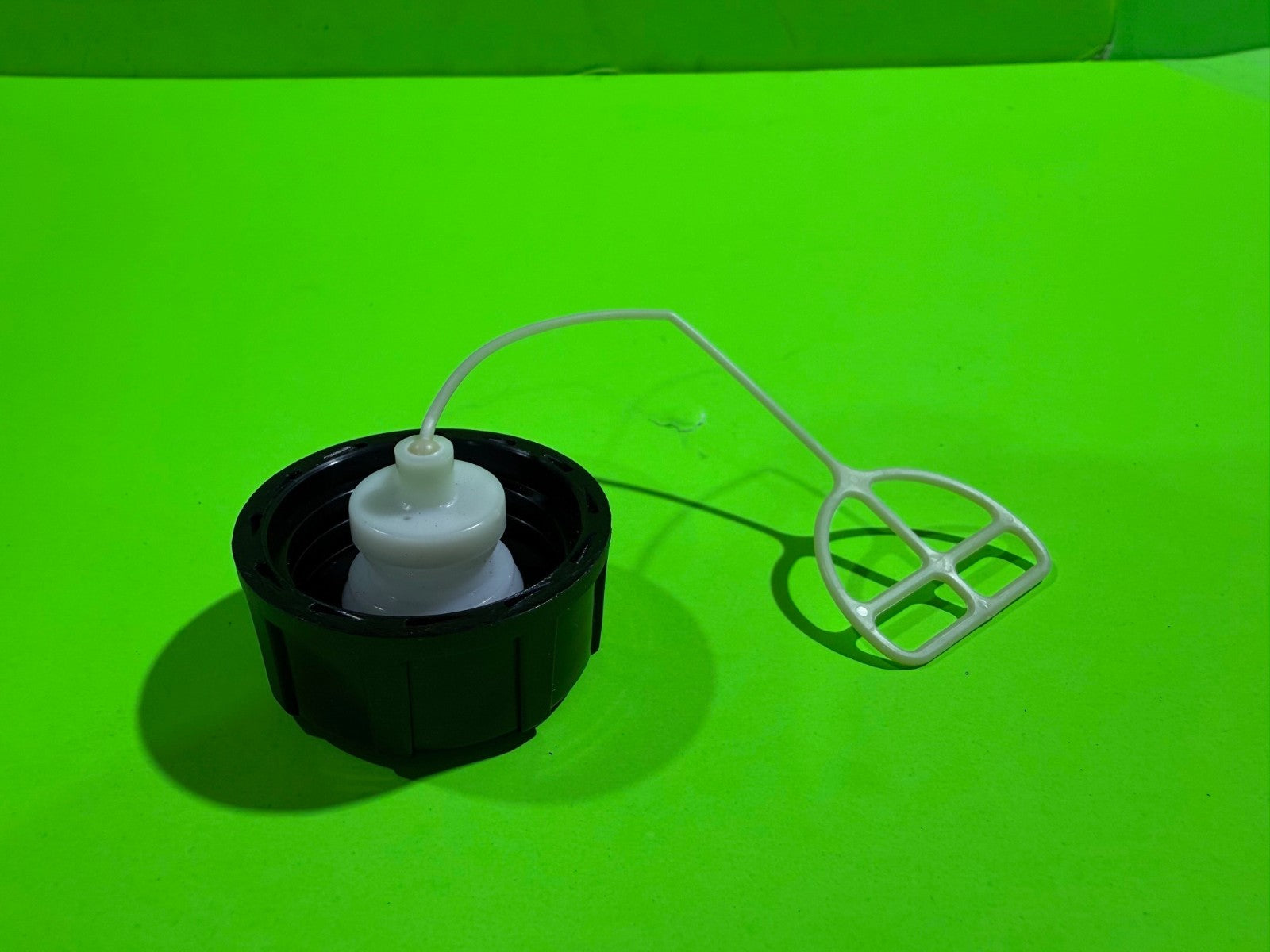 NEW Genuine OEM Husqvarna 521379701 Cap Assy 515452901 RedMax5