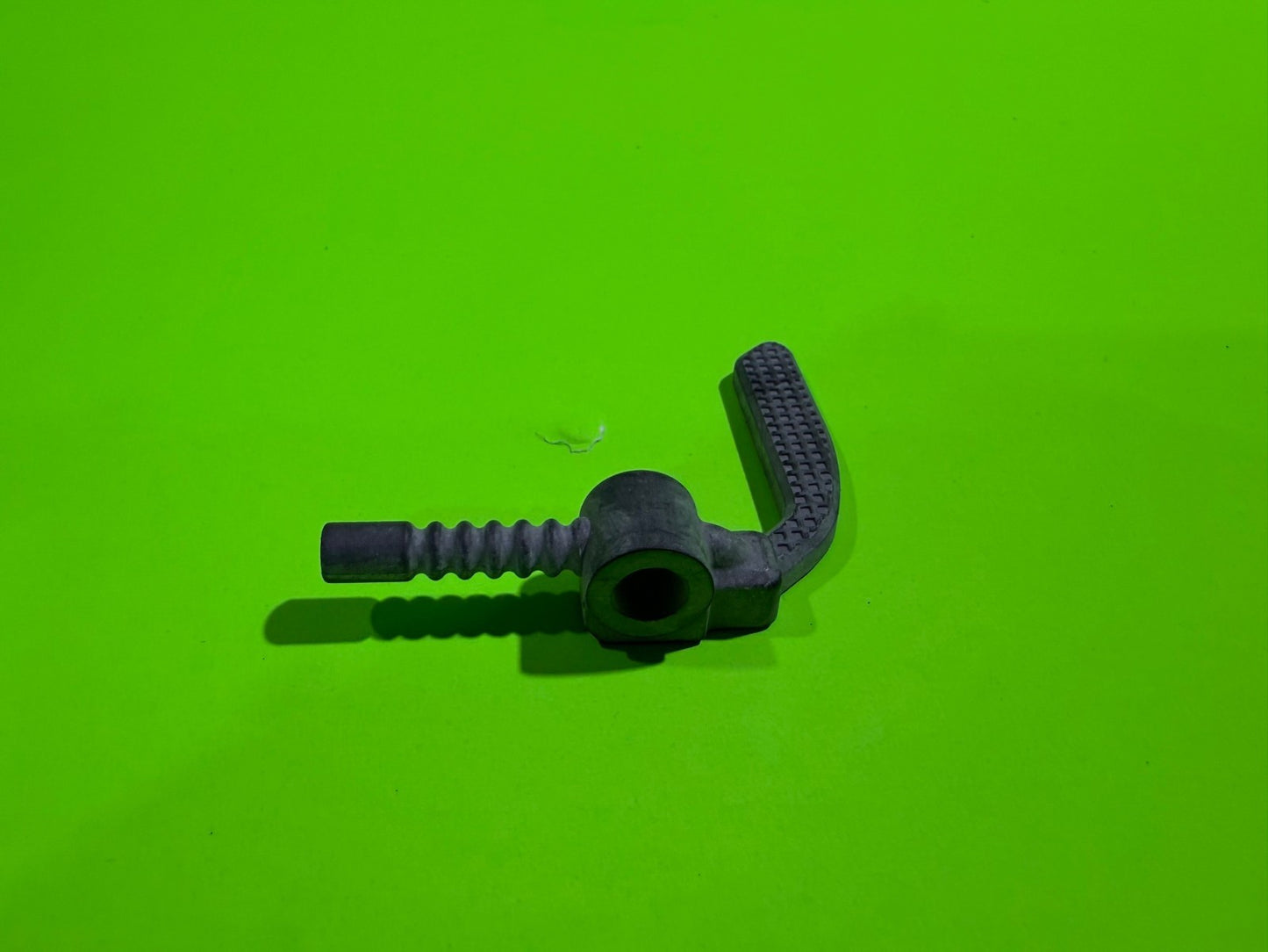 NEW Genuine OEM Husqvarna 545227501 Oil Block 120 230 235 236 240 Chainsaws3