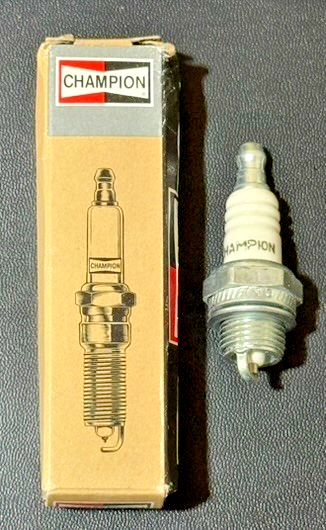 NEW Champion 848 CJ8Y Spark Plug Copper Plus Fits Small Engines OEM 2 Pack4