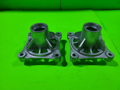 2PK Spindle Housing for AYP Husqvarna Craftsman Poulan 174358 5321743580
