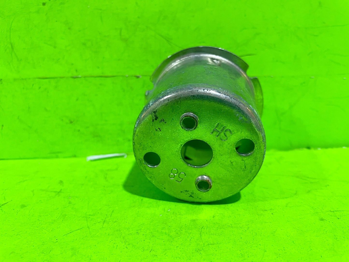 Genuine LCT 20833002 Starter Cup Non Slotted2