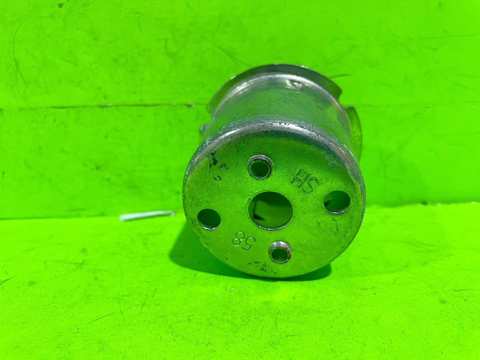 Genuine LCT 20833002 Starter Cup Non Slotted2