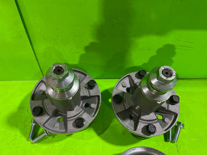 NEW L1742 Deck Spindle Assembly with Pulley for John Deere GY20050 GX203675