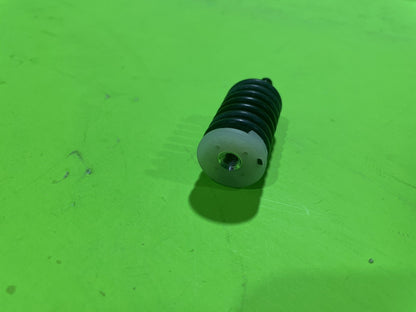 Genuine OEM Husqvarna 537210304 Vibration Absorber 570 575 Chaisaws3