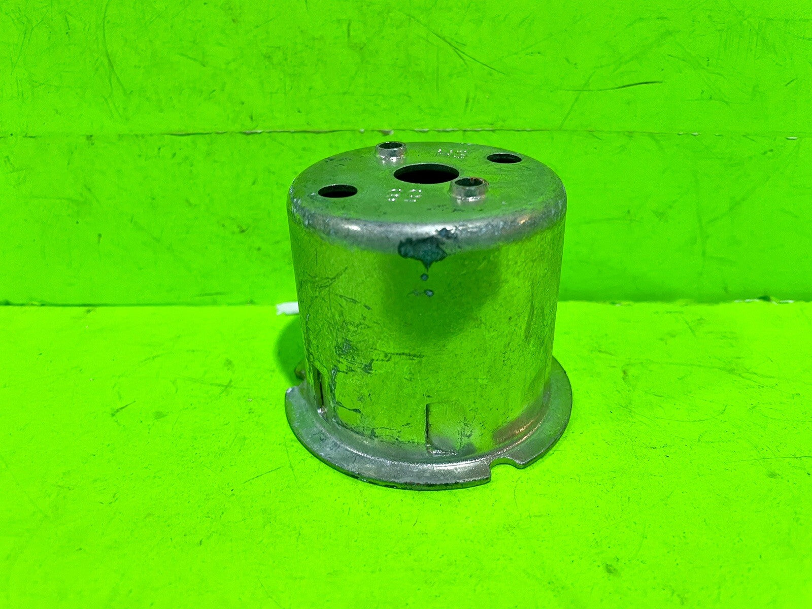 Genuine LCT 20833002 Starter Cup Non Slotted1