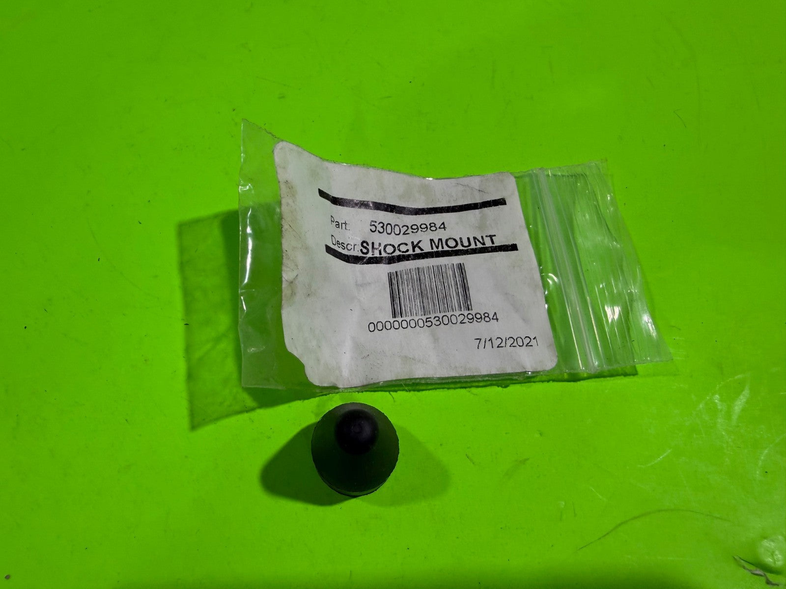 NEW Genuine OEM Husqvarna 530029984 Shock Mount 136 137 Chainsaws0