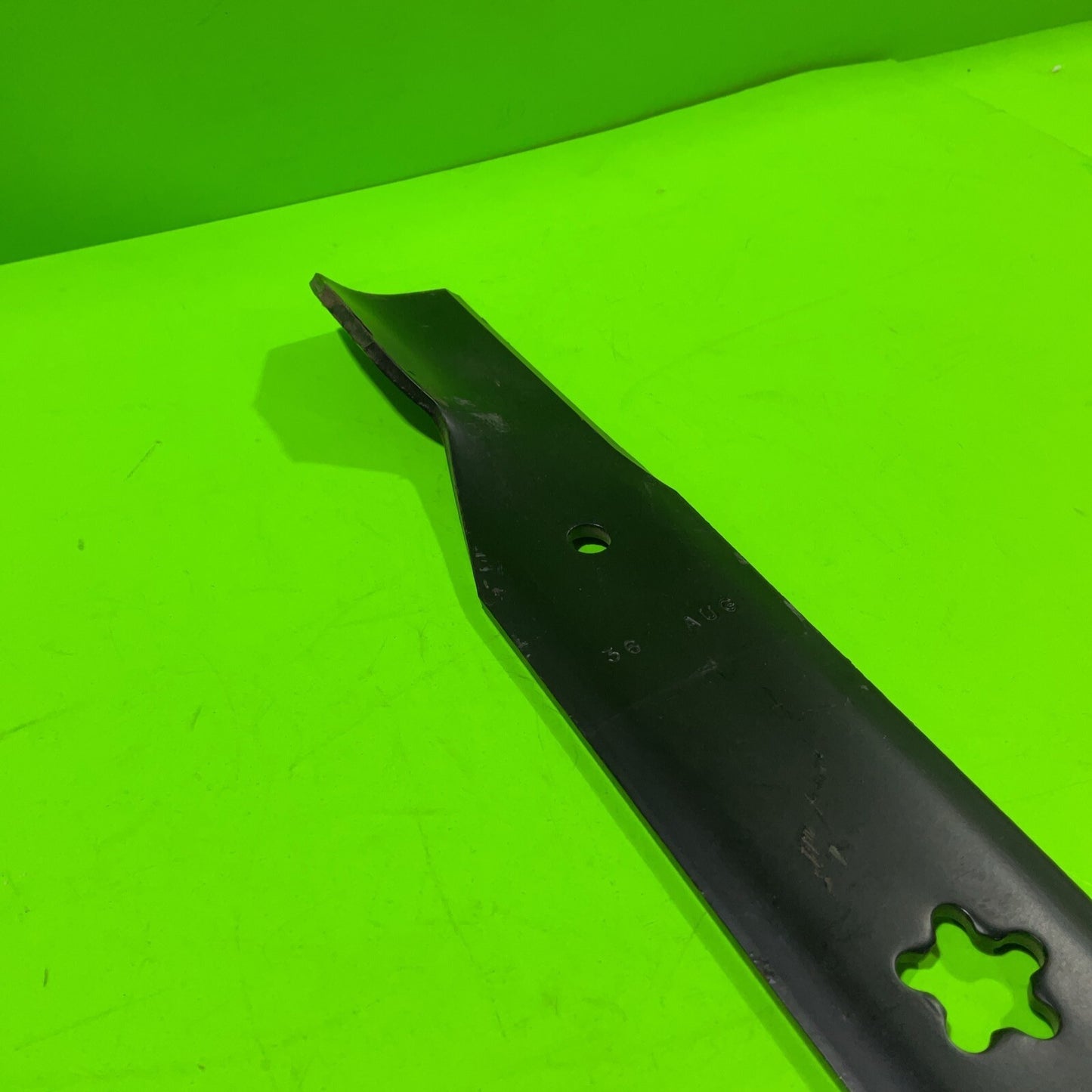 Lawn Tractor 36-in Deck Premium High-Lift Blade 138496 5 Point Star Center Hole3