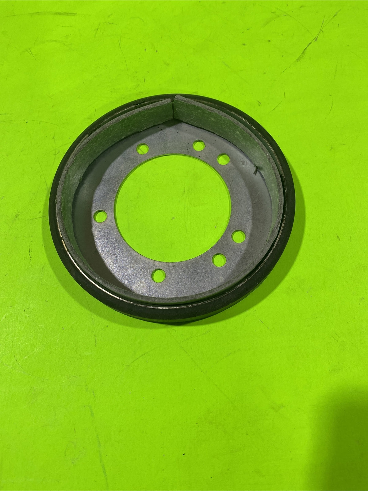 7600135YP - DRIVE DISC, Rubber, Smooth Start Clutch -fits Snapper1