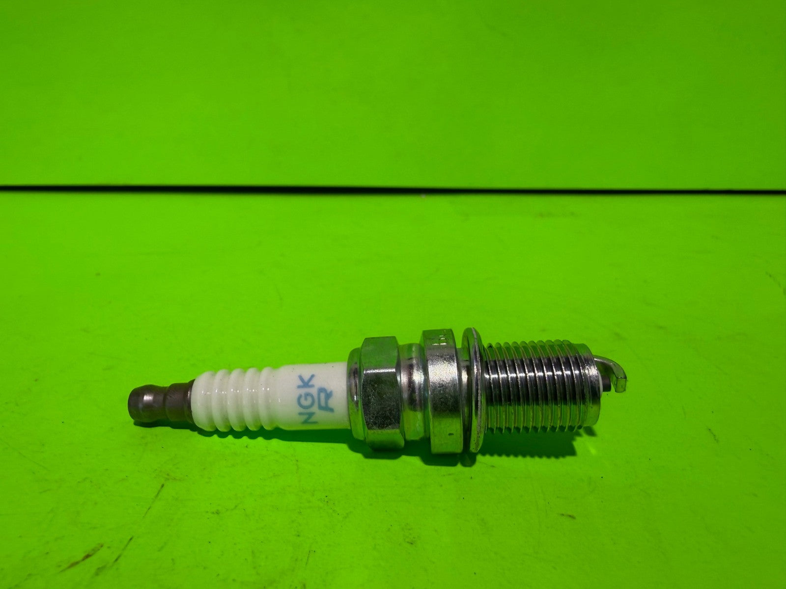 New Genuine OEM NGK BCPR5ES 531300889 Spark Plug1
