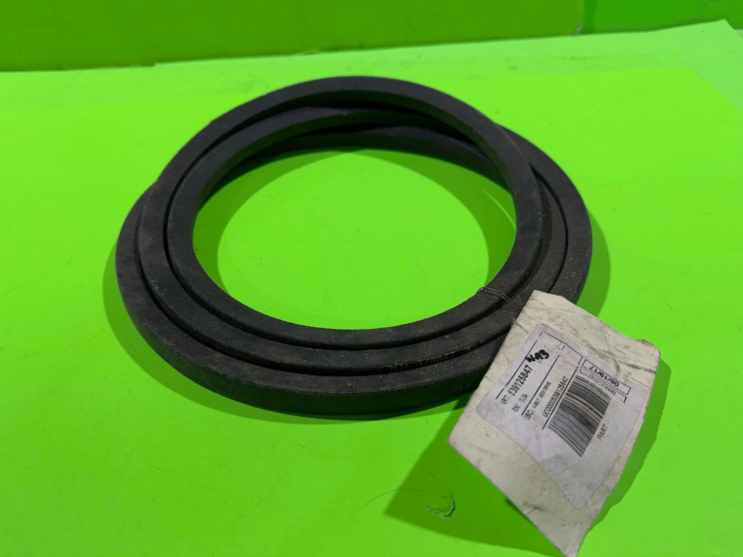NEW Genuine OEM Husqvarna 539125847 Deck Belt 5/8" x 82"0