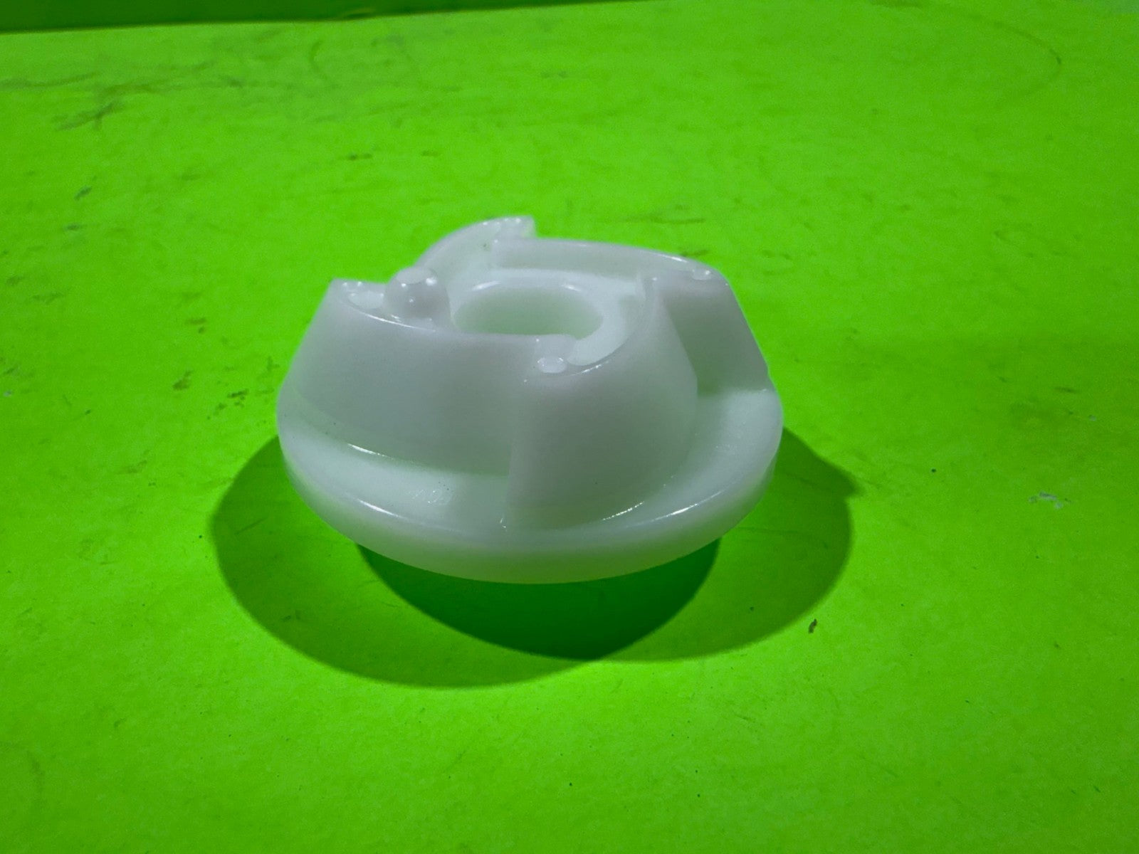 Genuine OEM Husqvarna 537423301 Chainsaw Driver Jonsered3