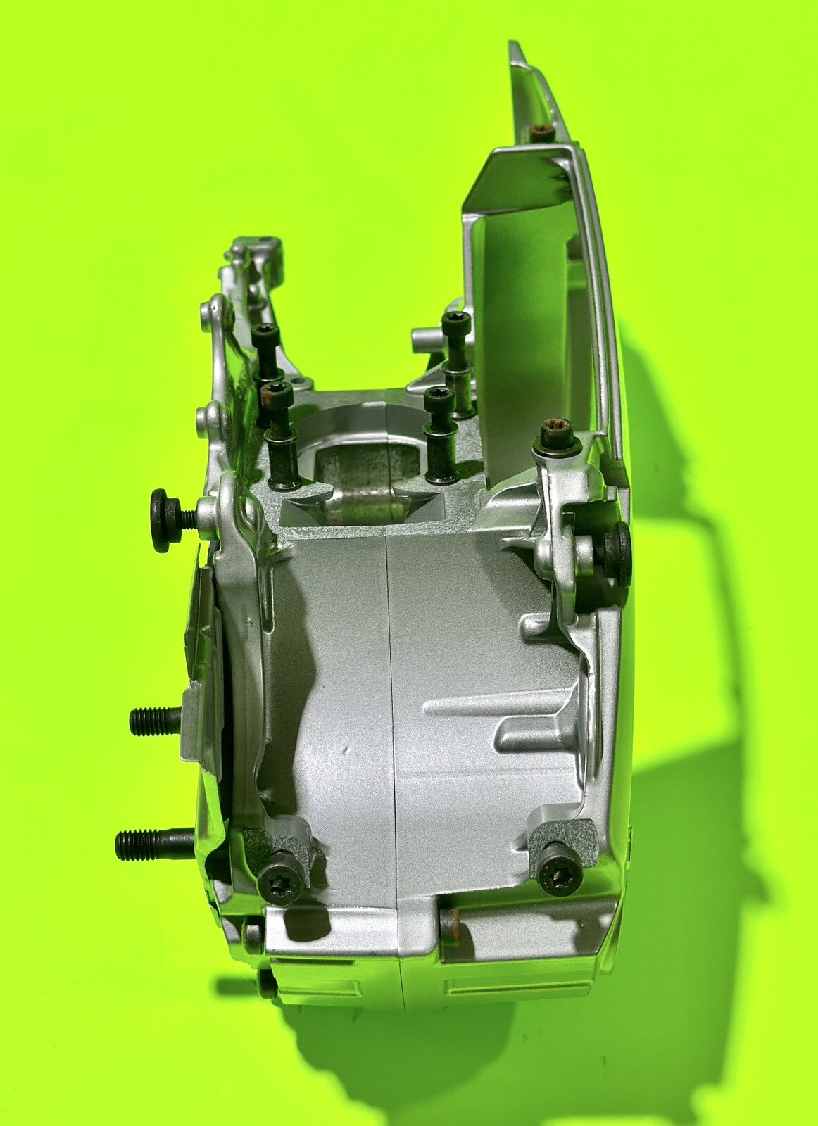 Genuine Husqvarna 577834713 Crankcase for 550XP, 550XPG Chain Saw4