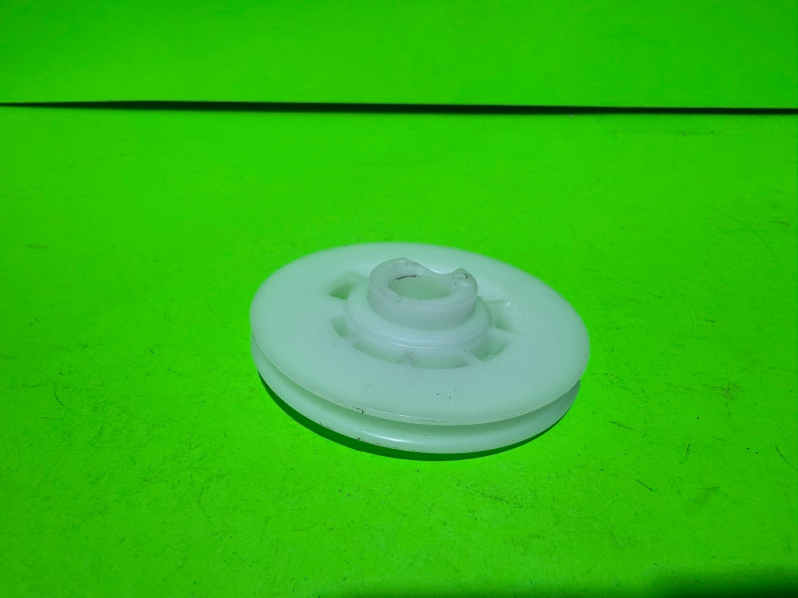 New Genuine OEM Husqvarna 578343101 Starter Pulley4