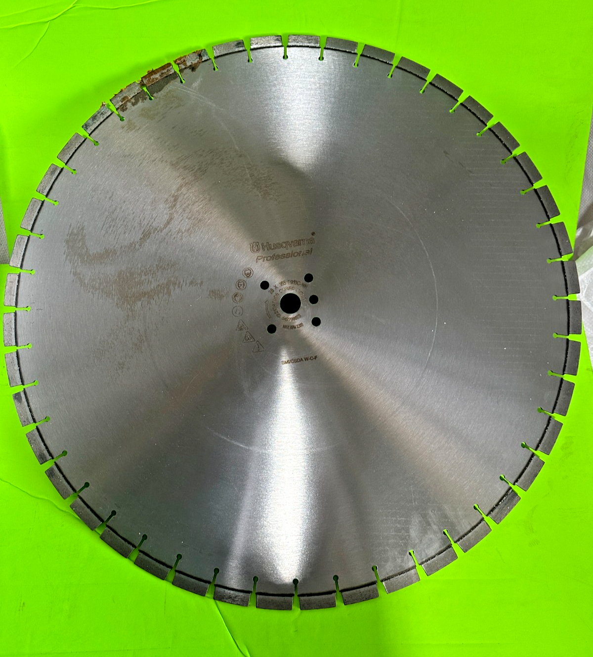 OPEN BOX Husqvarna F910C 542766673 26" Diamond Blade .165 Cured / Hard Concrete0