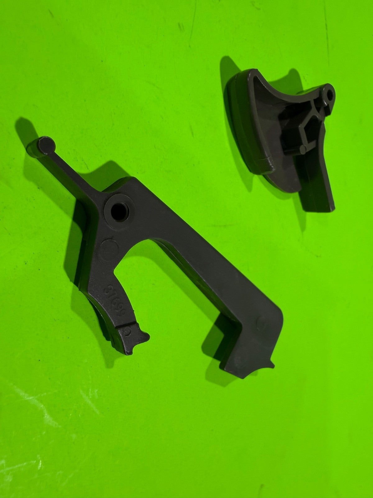 NEW Genuine OEM Husqvarna 530069587 Throttle Trigger Kit 136 137 Chainsaws4