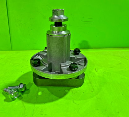 Spindle Assy John Deere L100 L105 L107 L108 L110 L111 L120 L130 w Blade Bolts0