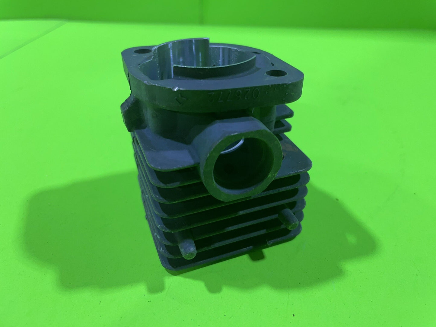 Genuine OEM Poulan 530053445 24cc Cylinder PP110 PT30001