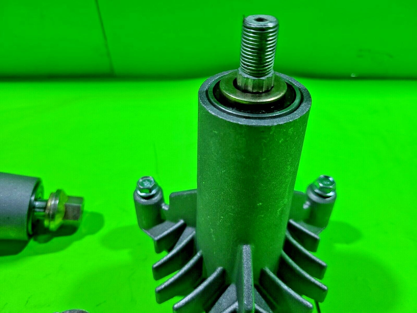 NEW Spindle & Pulley Kit For Craftsman 917273470 42" Deck replaces 130794 1734363