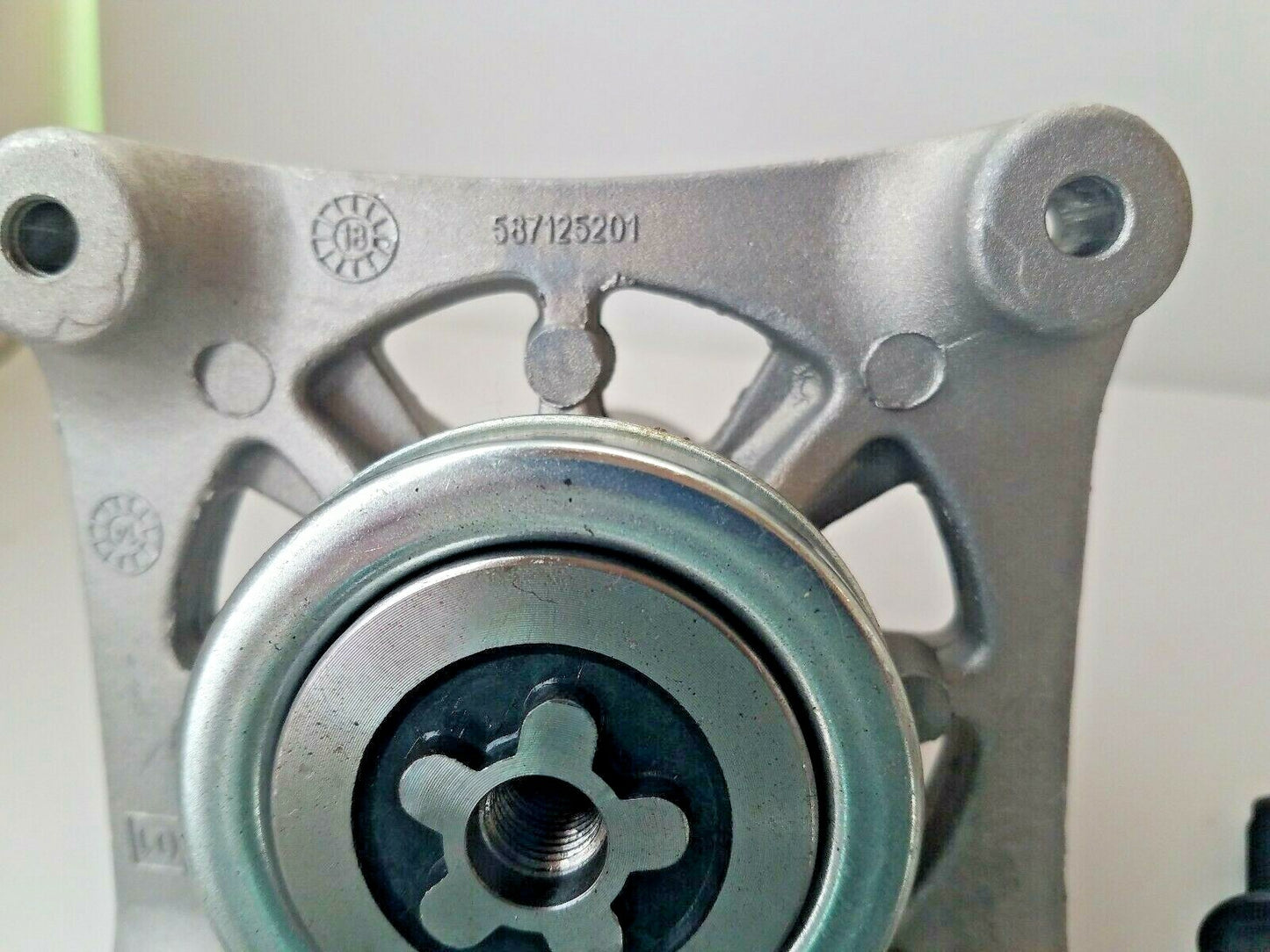 Spindle Blade Kit For Husqvarna 46 Inch Deck Z246 Z246i RZ 4621 4622T 46236