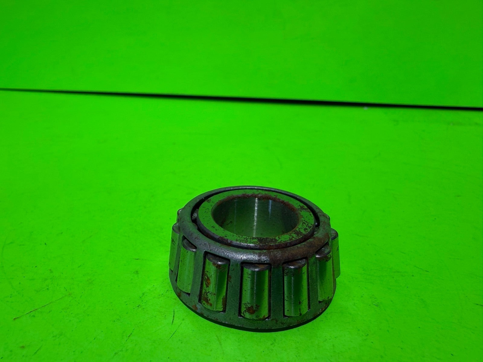 Genuine OEM Husqvarna 539102543 Tapered Roller Bearing Dixon3