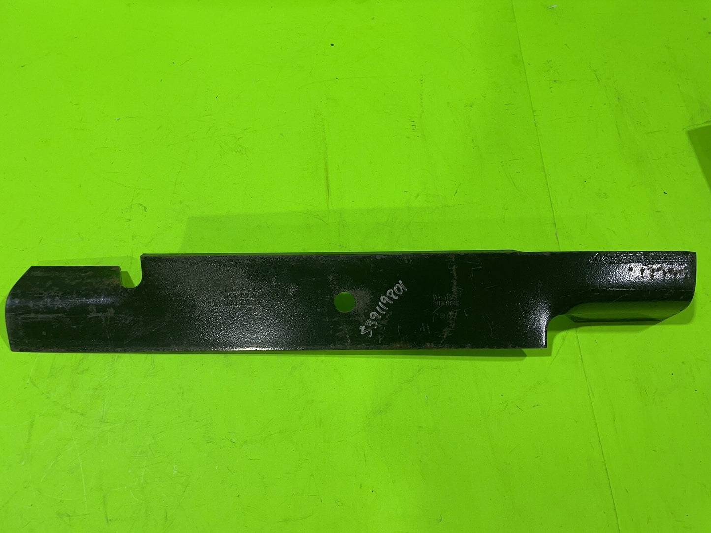 Genuine OEM Dixon 539119801 Notched Hi Lift Mower Blade for 60 In Cut 138705