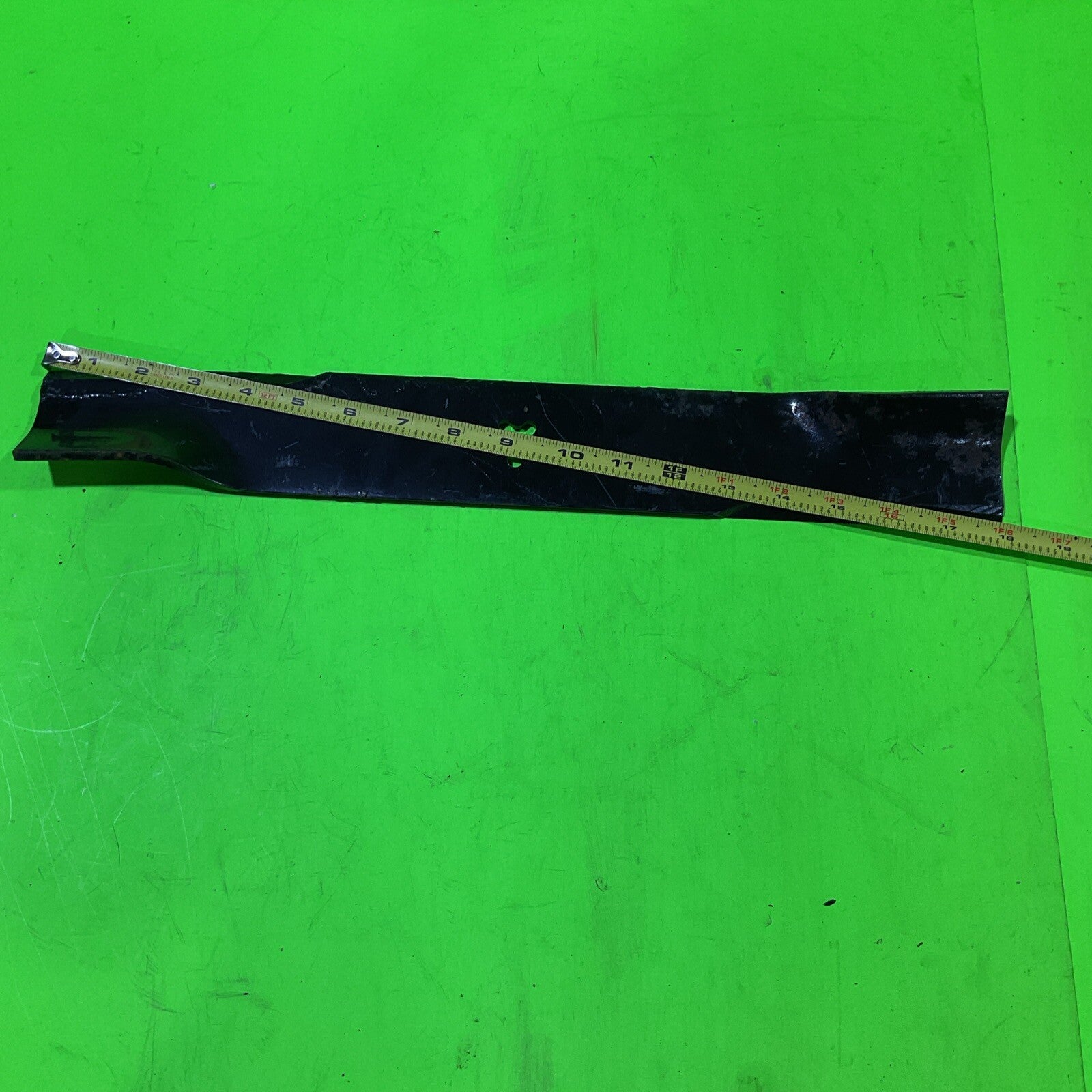 Single OEM Husqvarna 52" Cut Replacement Blade 577240301 510417801 5391120795