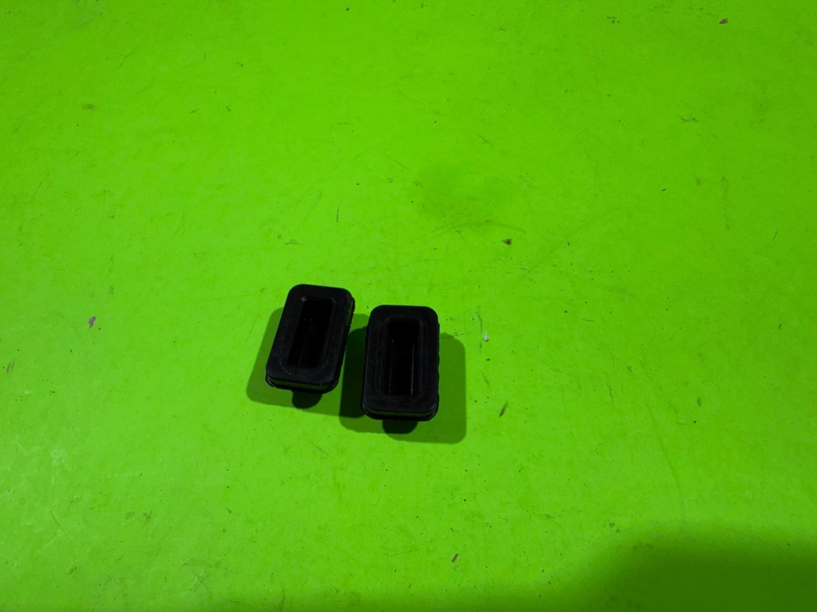 2pk Genuine OEM Husqvarna 503911001 Trimmer Support Jonsered6
