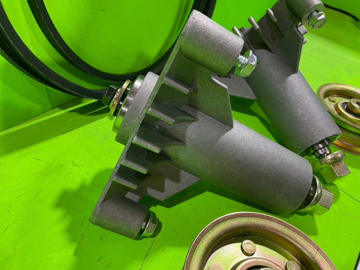 Deck Rebuild Kit for Husqvarna 42" YTH1842 High Lift Blade Spindle Belt Idler4