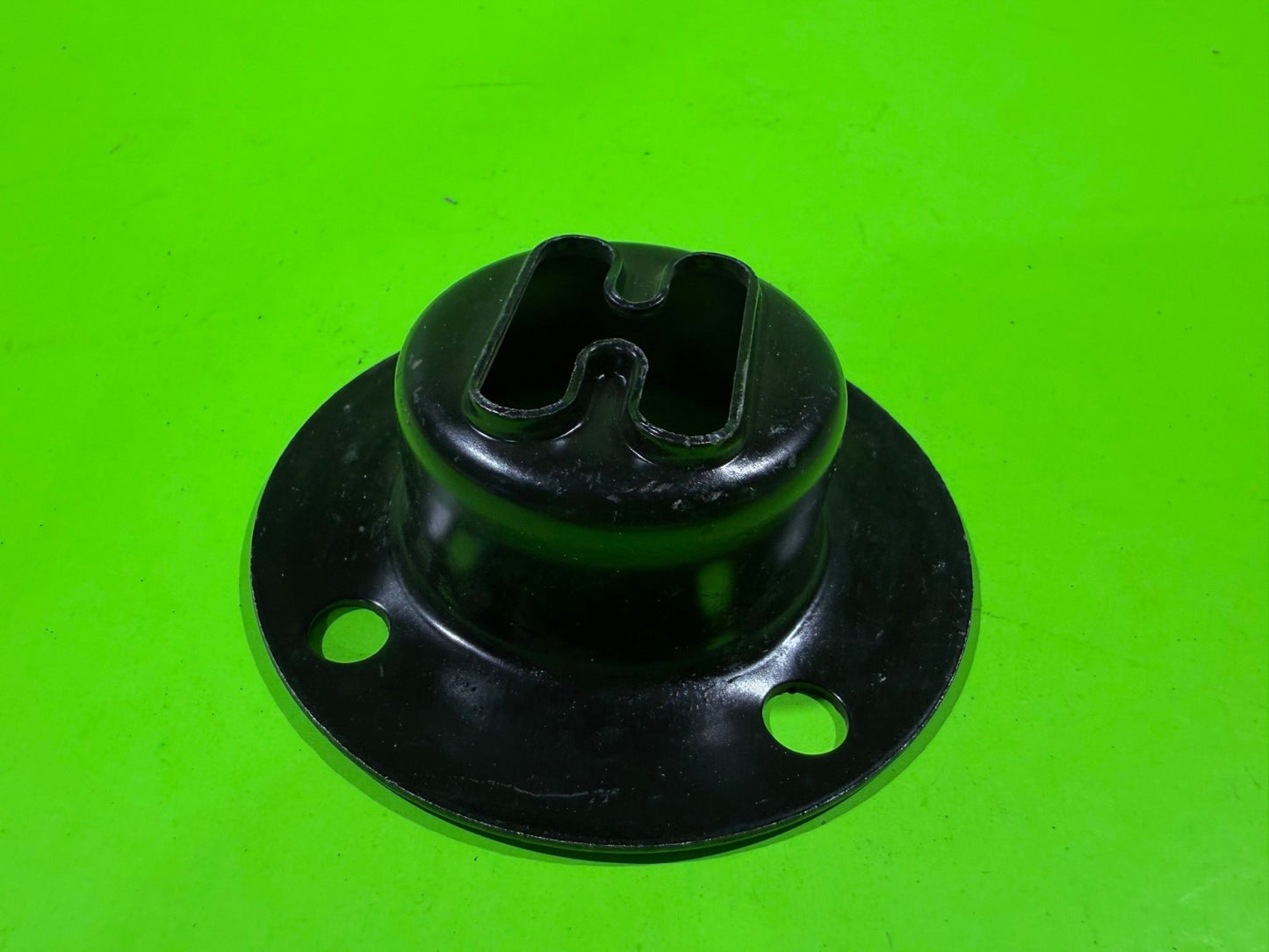 NEW Genuine OEM Husqvarna 532000075 Gear Shaft Gate T GT180 GT190 GT200 GT2254 +1