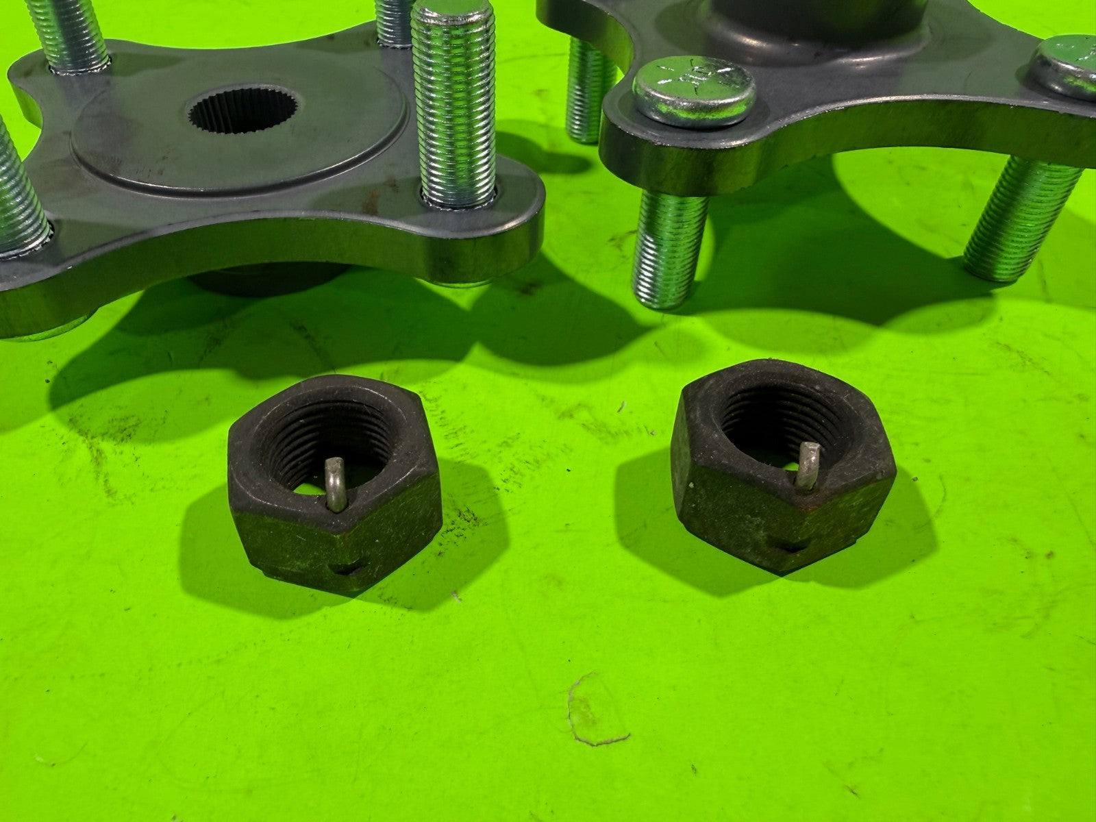NEW Genuine OEM Hydro Gear Part # 72073 Hub Kit-Wheel 1/2 with Locknuts6