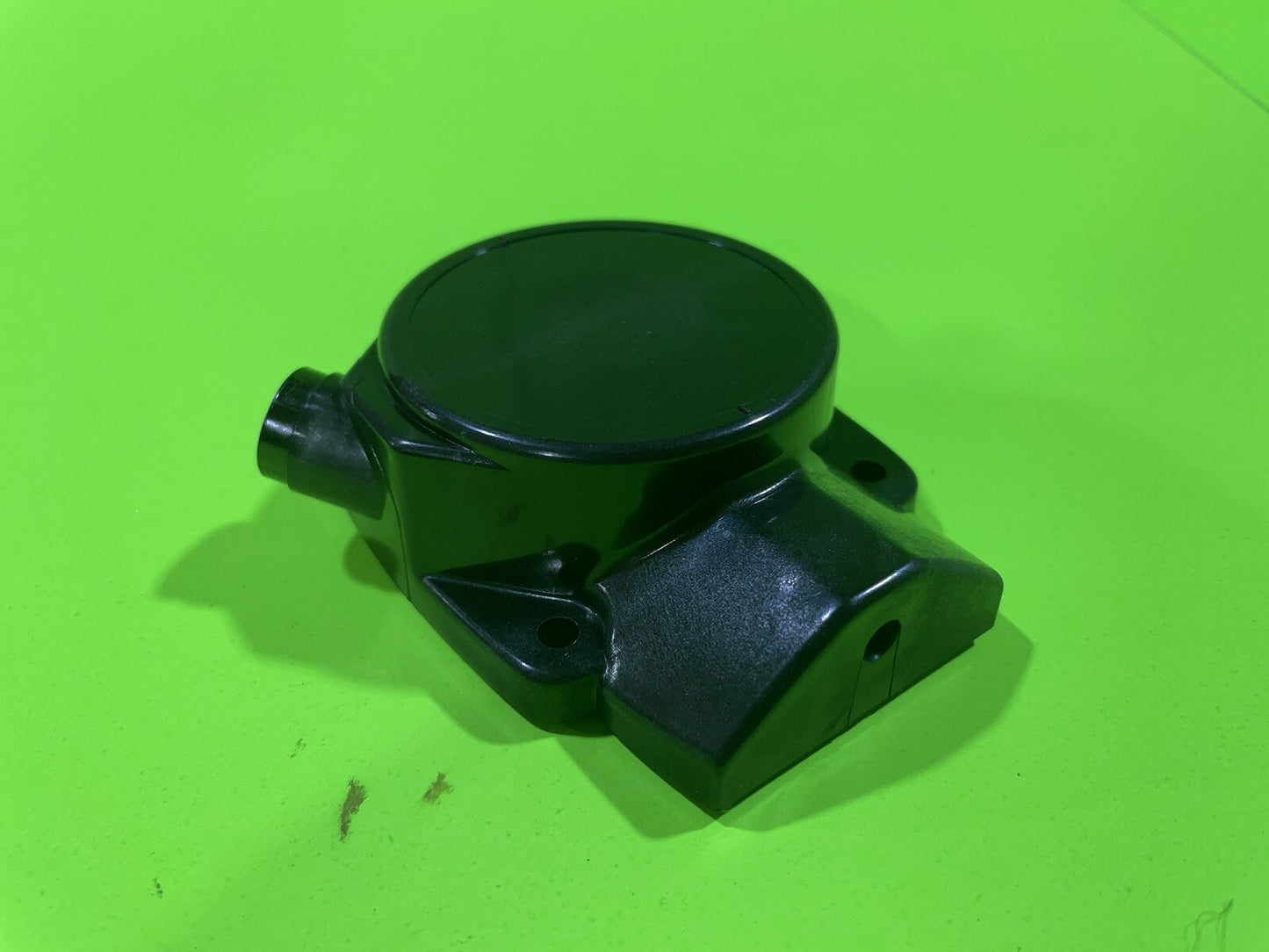 Genuine OEM Husqvarna 574053201 Case Comp 5850751101