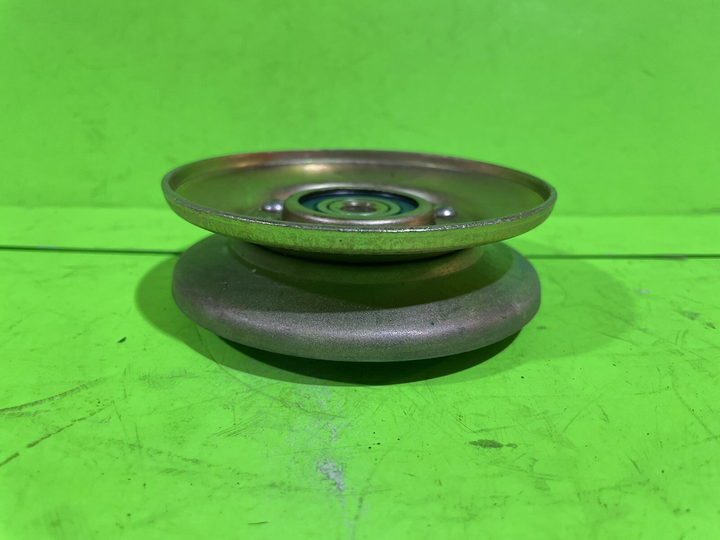 Genuine Husqvarna 539118423 148-008 Idler Pulley3