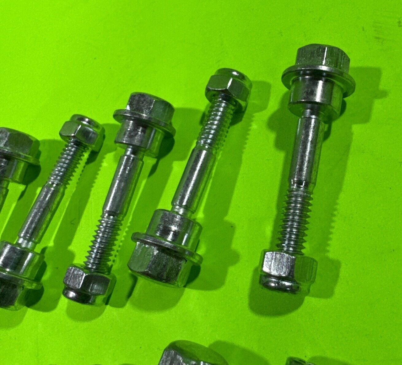 Replacement Husqvarna 580790401 Pack of 12 Shear Bolts & Nuts2