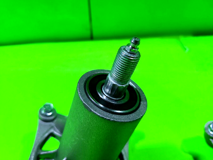 2 DECK SPINDLES FOR 46 48 54 INCH MOWER FITS HUSQVARNA 1928701