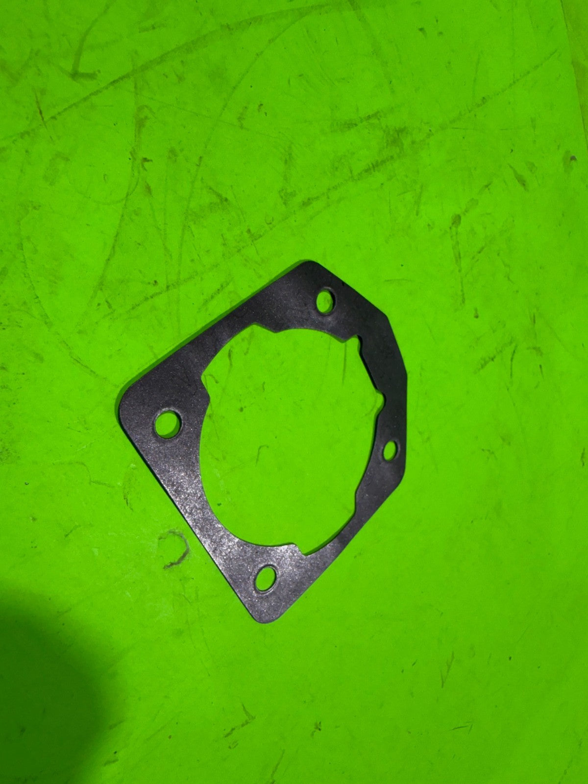 NEW Genuine OEM Husqvarna 503162103 Gasket 50 51 545 55 Chainsaws2