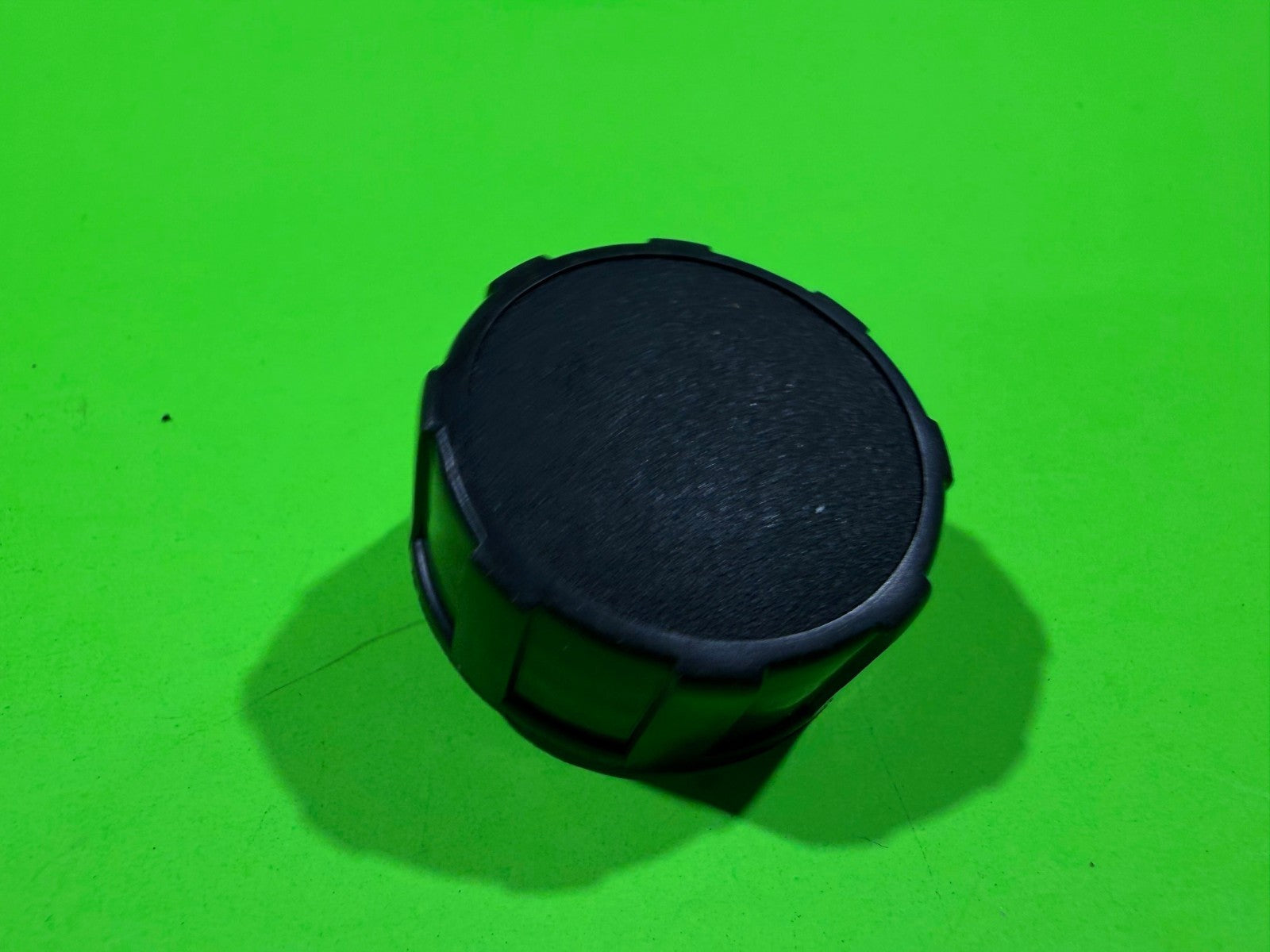 NEW Genuine OEM Husqvarna 502192101 Tank Cap 16H 24H Hedge Trimmers5