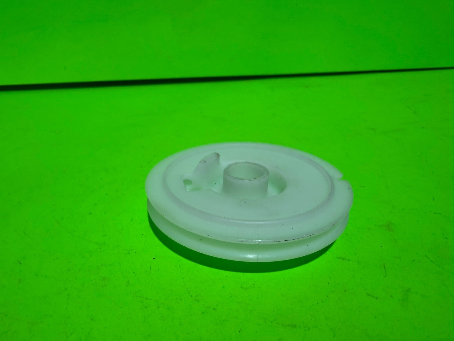 New Genuine OEM Husqvarna 578343101 Starter Pulley1