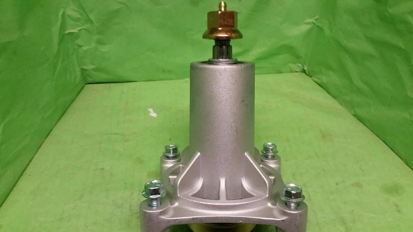 SPINDLE ASSEMBLY 48" & 54" DECKS POULAN, HUSQVARNA 532187292 5391120571