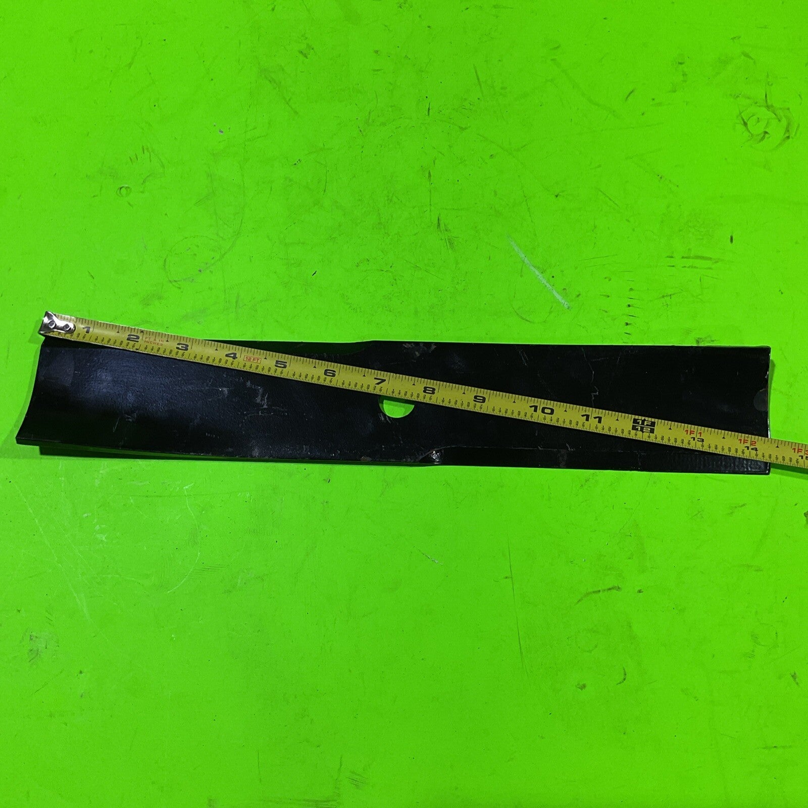 Single Mower Blade for 42'' Deck 119855 Replaces 038-04221-00 02961600 63227-N5