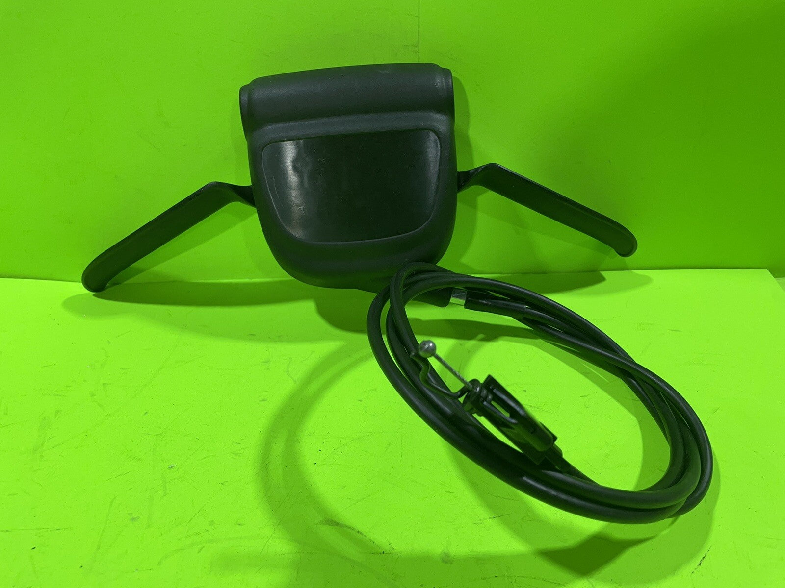 Genuine OEM Husqvarna 588693701 588693703 Drive Control Cable Assy0